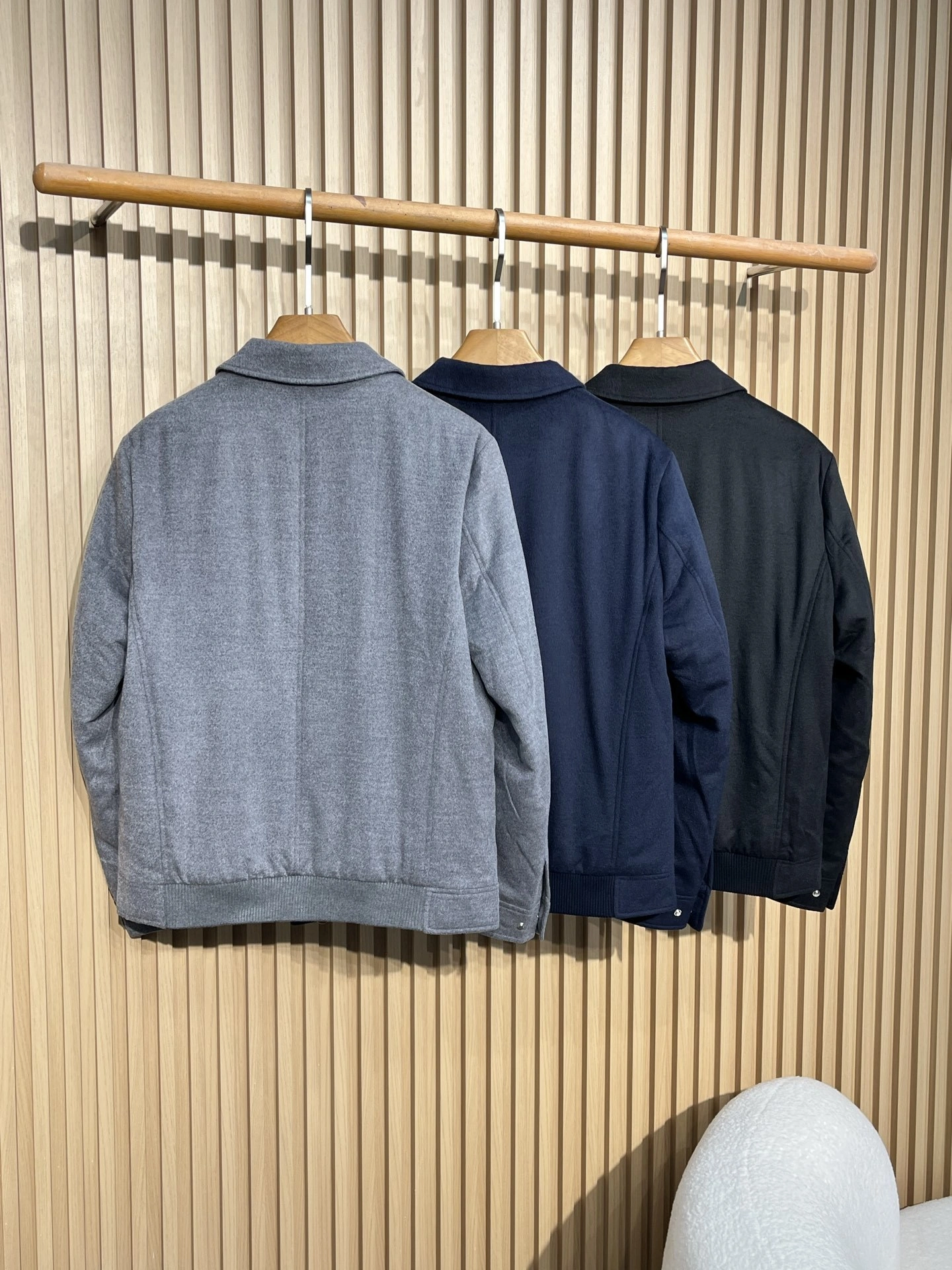 &wg.luxury--Other brands 3colour item: E-F443J1211-3H